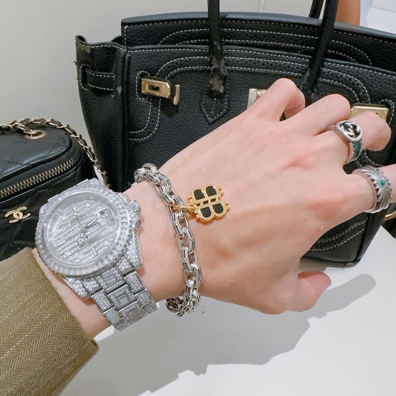 Ba1en*iaga bracelets